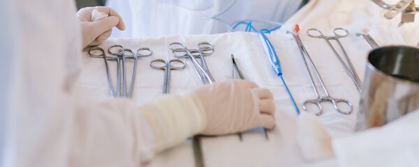 Дарыгер операция учурунда. Архив - Sputnik Кыргызстан