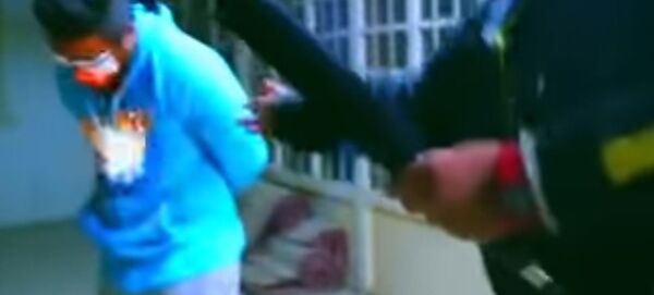 Кувейтский ведущий поджег гостя в прямом эфире - Sputnik Кыргызстан