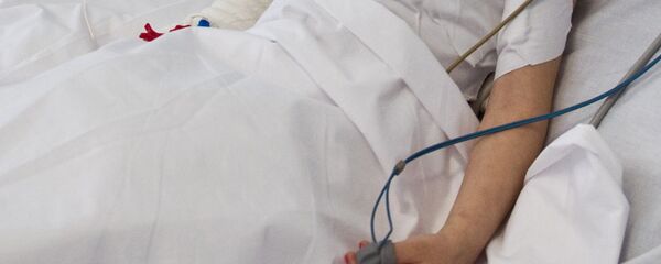 Ребенок в больничной койке - Sputnik Кыргызстан