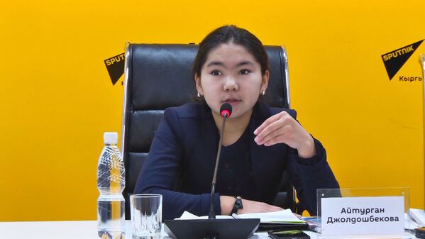 Пресс-конференция О правах девочек и встрече с Пан Ги Муном - Sputnik Кыргызстан