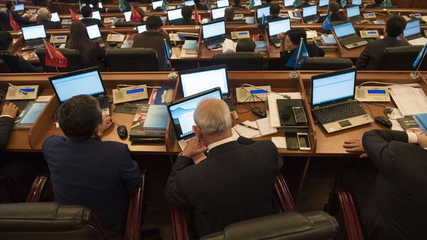Заседание депутатов Жогорку Кенеша - Sputnik Кыргызстан