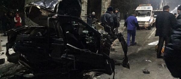 ВДНХ аймагындагы Subaru Impreza үлгүсүндөгү унаанын катышуусу менен болгон жол кырсыктын кесепети ВДНХ аймагындагы Subaru Impreza үлгүсүндөгү унаанын катышуусу менен болгон жол кырсыктын кесепети - Sputnik Кыргызстан