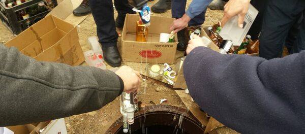 Запрет спиртных напитков в селе Чон-Сары-Ой - Sputnik Кыргызстан