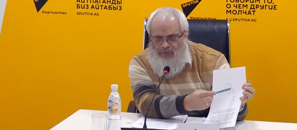 Глина и кусты защитят Бишкек от мусора — эколог - Sputnik Кыргызстан