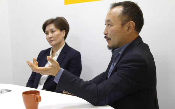 Директор строительной компании Алтынай Солтонбек и дизайнер Нурлан Кулча - Sputnik Кыргызстан