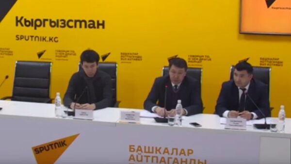 О новых правилах регистрации авто рассказали в пресс-центре Sputnik - Sputnik Кыргызстан