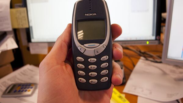 Мобильный телефон Nokia 3310 - Sputnik Кыргызстан