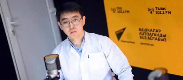 Невролог-массажист, су-джок терапевт Нуртилек Усенбаев - Sputnik Кыргызстан