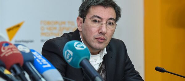 Политолог из Азербайджана Ильгар Велизаде - Sputnik Кыргызстан