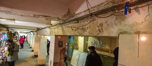 Состояние подземных пешеходных переходов в Бишкеке - Sputnik Кыргызстан