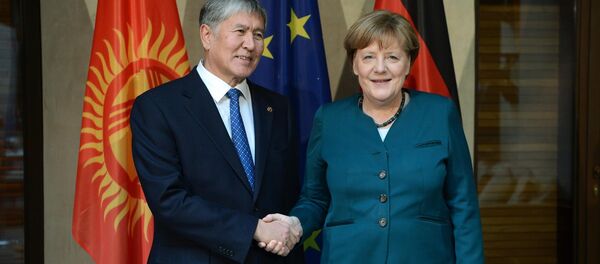 Рабочий визит Алмазбека Атамбаева в Германию - Sputnik Кыргызстан