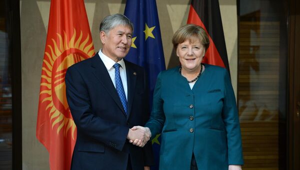 Рабочий визит Алмазбека Атамбаева в Германию - Sputnik Кыргызстан
