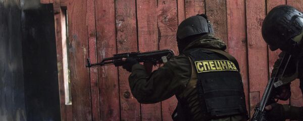 Сотрудники спецназа во время учений. Архивное фото - Sputnik Кыргызстан