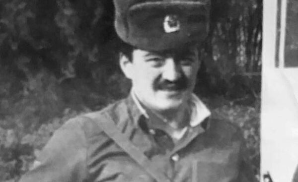 Дембельский альбом — Албек Ибраимов - Sputnik Кыргызстан