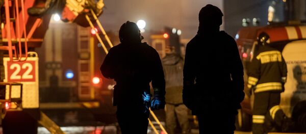 Пожар в центре скалолазания RockTown в Санкт-Петербурге - Sputnik Кыргызстан