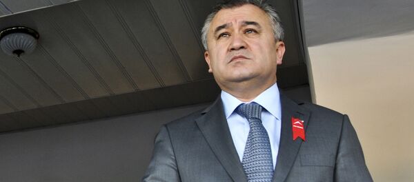 Ата Мекен партиясынын лидери Өмүрбек Текебаевдин архивдик сүрөтү - Sputnik Кыргызстан