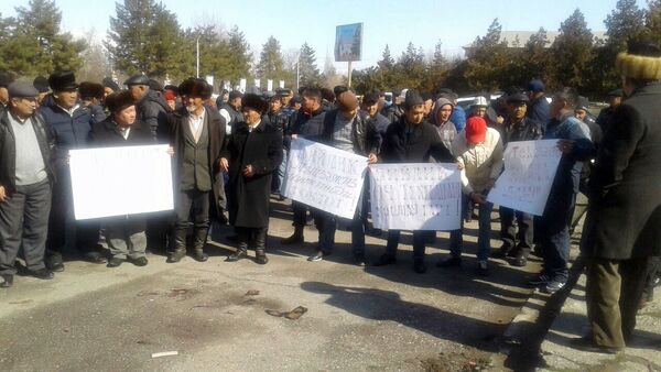 Митинг за освобождение депутата Текебаева в Базар-Коргоне - Sputnik Кыргызстан