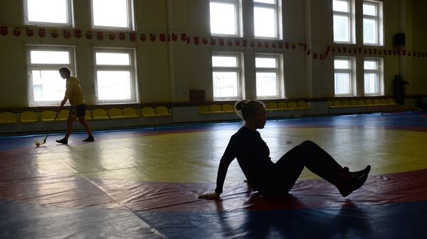 Подготовка женской сборной по вольной борьбе к Олимпийским Играм - Sputnik Кыргызстан