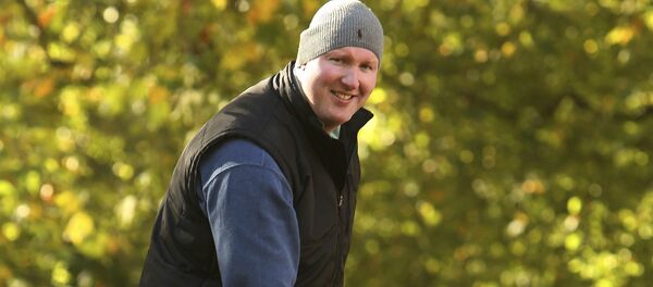 Британский актер Нил Финглтон Британский актер Нил Финглтон - Sputnik Кыргызстан