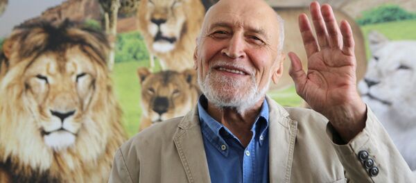 Архивное фото российского ученого-эколога и зоолога Николая Дроздова - Sputnik Кыргызстан