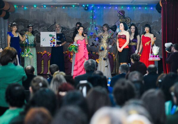 Конкурс красоты среди заключенных Мисс весна - 2017 в Приморском крае - Sputnik Кыргызстан