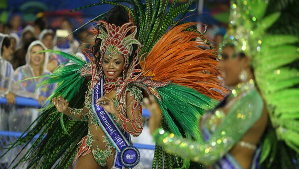 Карнавальный парад в Рио-де-Жанейро - Sputnik Кыргызстан