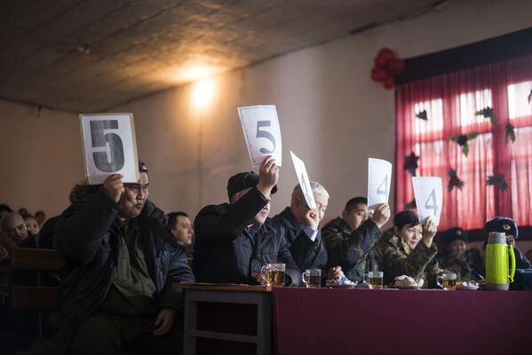 Конкурс красоты и талантов в женской колонии №2 под Бишкеком - Sputnik Кыргызстан