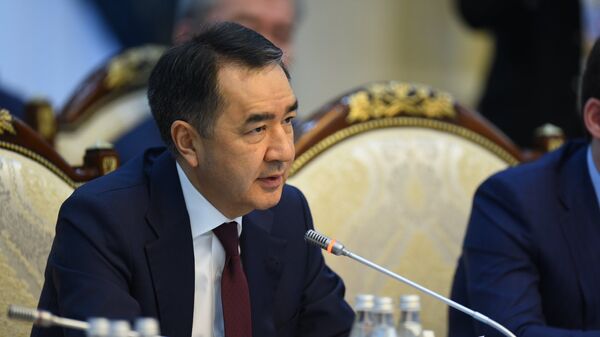 Казакстандын премьер-министри Бакытжан Сагинтаевдин архивдик сүрөтү - Sputnik Кыргызстан