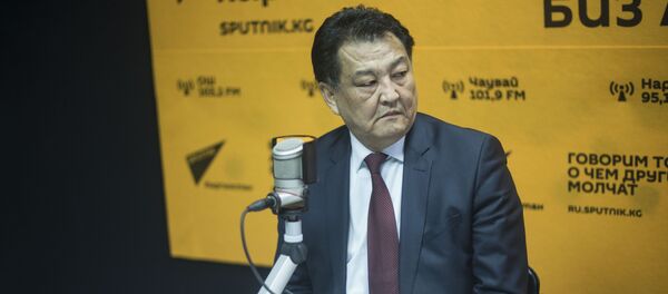 Саламаттык сактоо министри Талантбек Батыралиевдин архивдик сүрөтү - Sputnik Кыргызстан