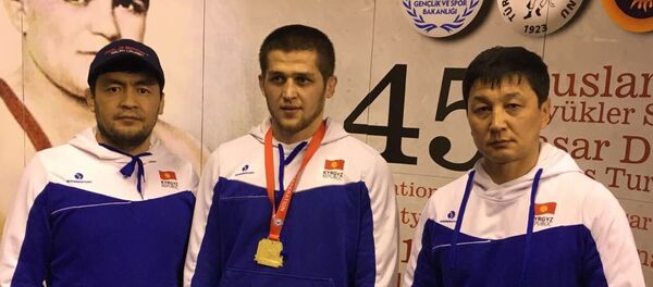 Кыргызстанский борец Муслим Евлаев Кыргызстанский борец Муслим Евлаев - Sputnik Кыргызстан