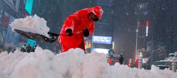 Сильный снегопад на восточном побережье США - Sputnik Кыргызстан