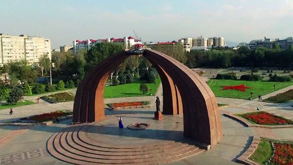 Путешественник из Швейцарии представил красочный ролик о Кыргызстане - Sputnik Кыргызстан