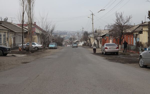 В Оше для проведения работ по замене газопровода длиной 2,2 километра будет временно закрыт проезд в микрорайон Амир-Тимур - Sputnik Кыргызстан