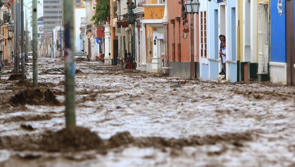 Сильнейшие наводнения в Перу - Sputnik Кыргызстан