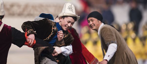 Празднование Нооруза на площади Ала-Тоо в Бишкеке - Sputnik Кыргызстан