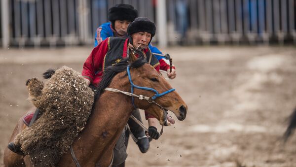 Финальные соревнования по кок бору ко дню Нооруза на ипподроме в Бишкеке - Sputnik Кыргызстан