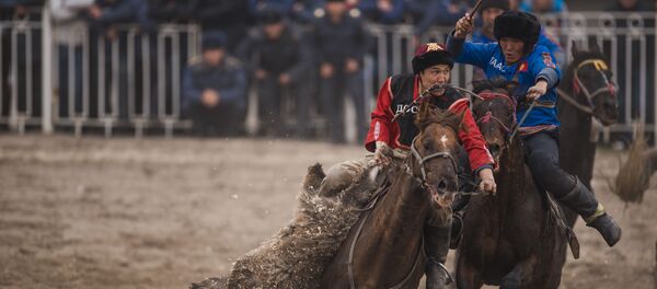 Финальные соревнования по кок бору ко дню Нооруза на ипподроме в Бишкеке - Sputnik Кыргызстан