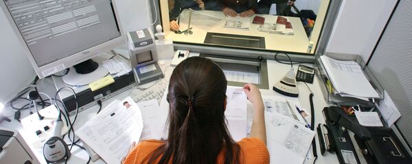 Работа визового отдела генерального консульства ФРГ в Калининграде - Sputnik Кыргызстан