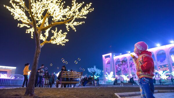 Праздничное оформление центральной площади Ала-Тоо - Sputnik Кыргызстан