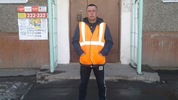 Мигрант из Кыргызстана, работающий в Иркутске Каныбек Абдулазизов - Sputnik Кыргызстан