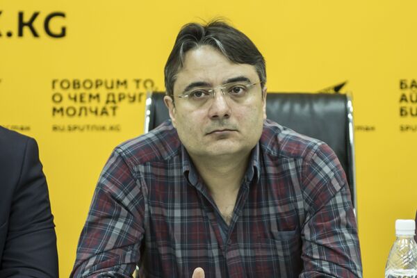 Исполняющий обязанности председателя армянского общественного совета Наири Евгений Акопян - Sputnik Кыргызстан