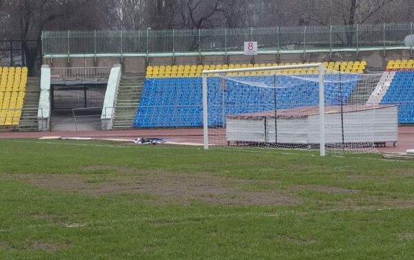 Эртең 28-мартта аталган стадиондо Кыргызстан — Макао командаларынын ортосунда футболдук мелдеш өтөт - Sputnik Кыргызстан