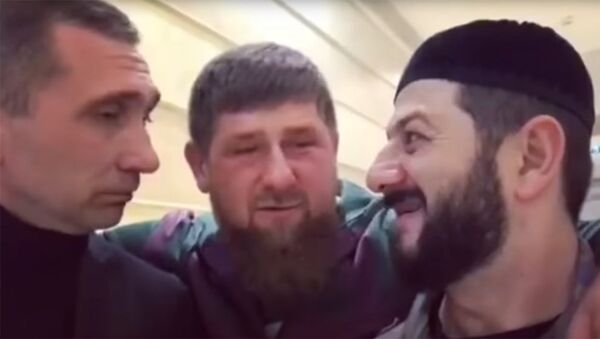 Глава Чечни и Галустян высмеяли НАТО — Дойдем до главного - Sputnik Кыргызстан