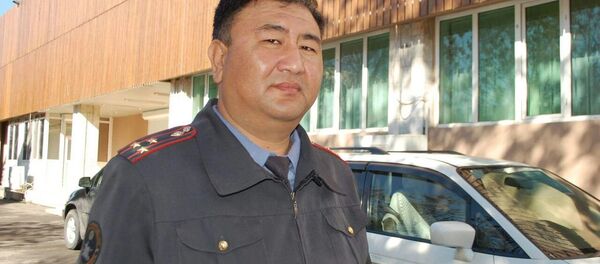Начальник отдела по делам несовершеннолетних МВД КР Азамат Абдрахманов Начальник отдела по делам несовершеннолетних МВД КР Азамат Абдрахманов - Sputnik Кыргызстан