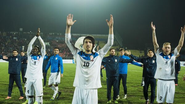 Футболисты сборной Кыргызстана. Архивное фото - Sputnik Кыргызстан