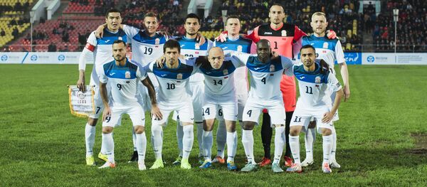 Футболисты сборной Кыргызстана по футболу. Архивное фото - Sputnik Кыргызстан