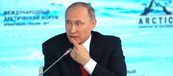 Путин ответил о вмешательстве РФ в выборы в США - Sputnik Кыргызстан