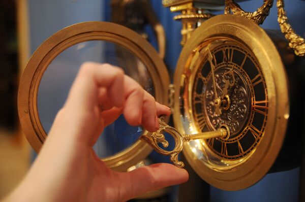 Перевод часов - Sputnik Кыргызстан