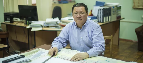 Главный геолог ОАО Кыргызалтын Карыбек Ибраев - Sputnik Кыргызстан