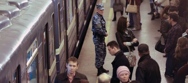 Возгорание в петербургском метро Возгорание в петербургском метро - Sputnik Кыргызстан